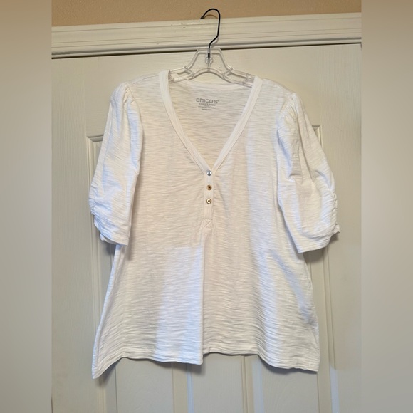 Chico's White V-Neck Women's Top with Ruched Sleeves Chico’s Size 2/ Medium - Picture 2 of 6
